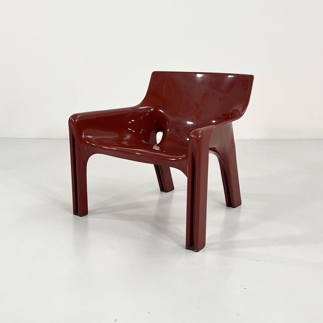 Burgundy Vicario Lounge Chair by Vico Magistretti for Artemide, 1970s