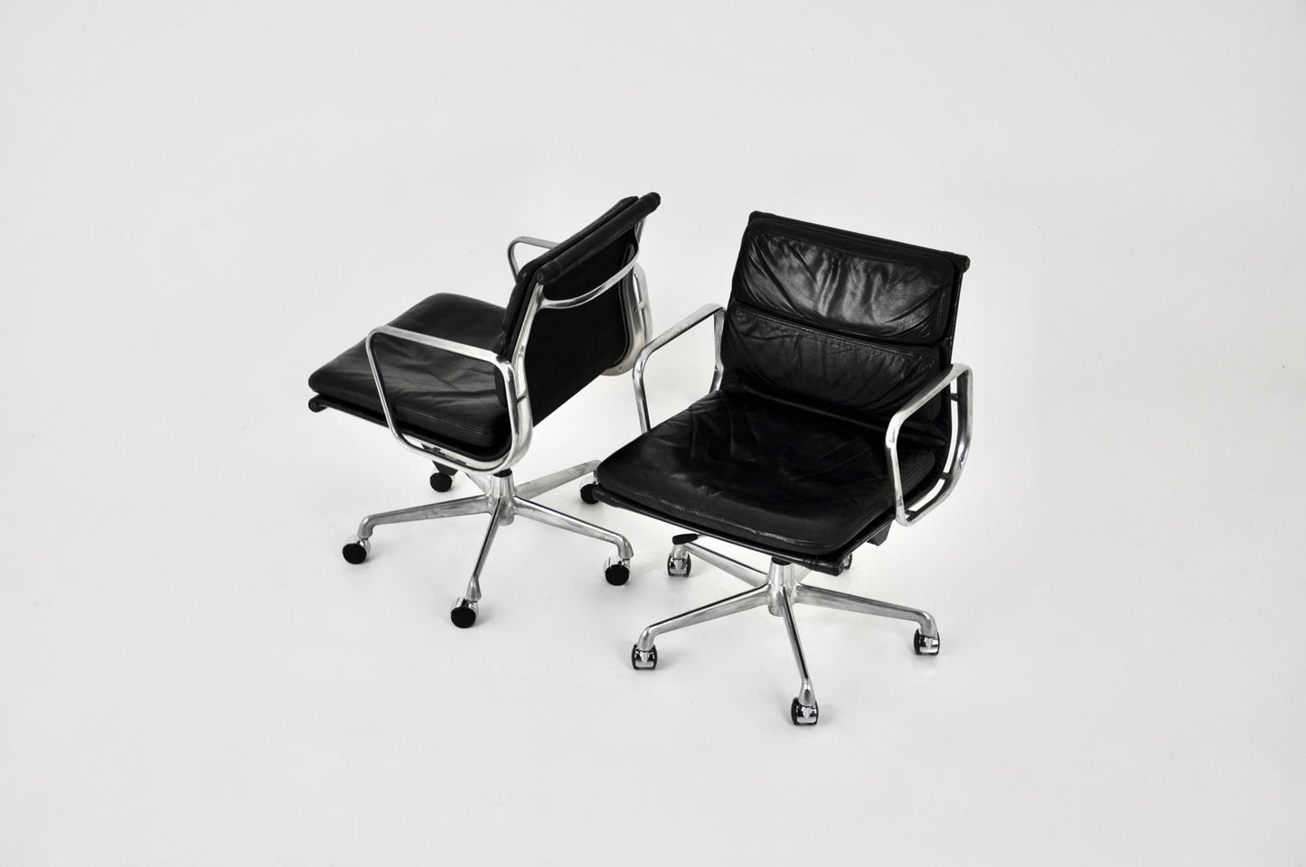 EA217 black Soft Pad Chairs by Charles & Ray Eames for Herman miller, 1970s, Set of 2