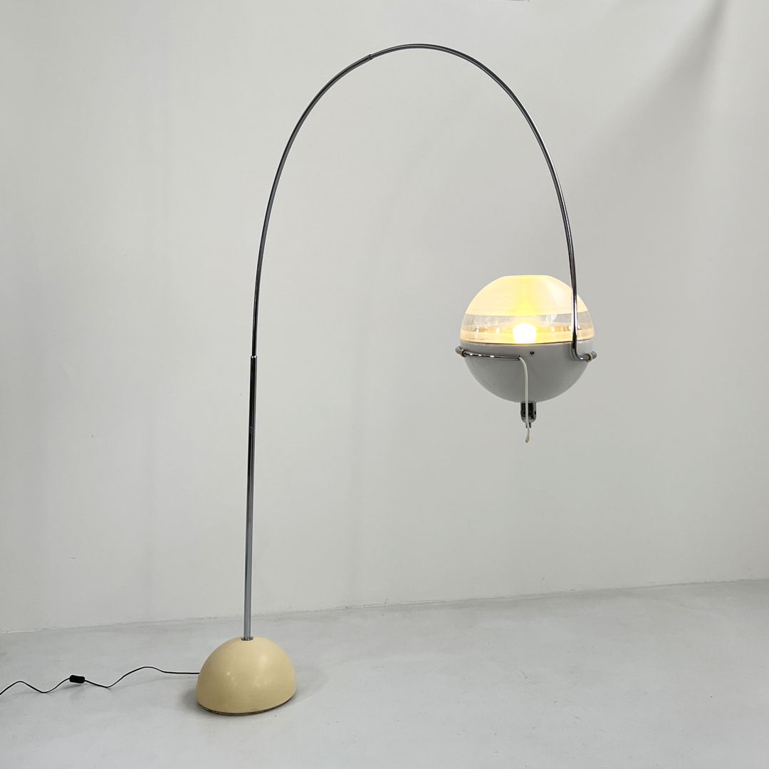 Focus Arc Floor Lamp by Fabio Lenci for Guzzini, 1970s